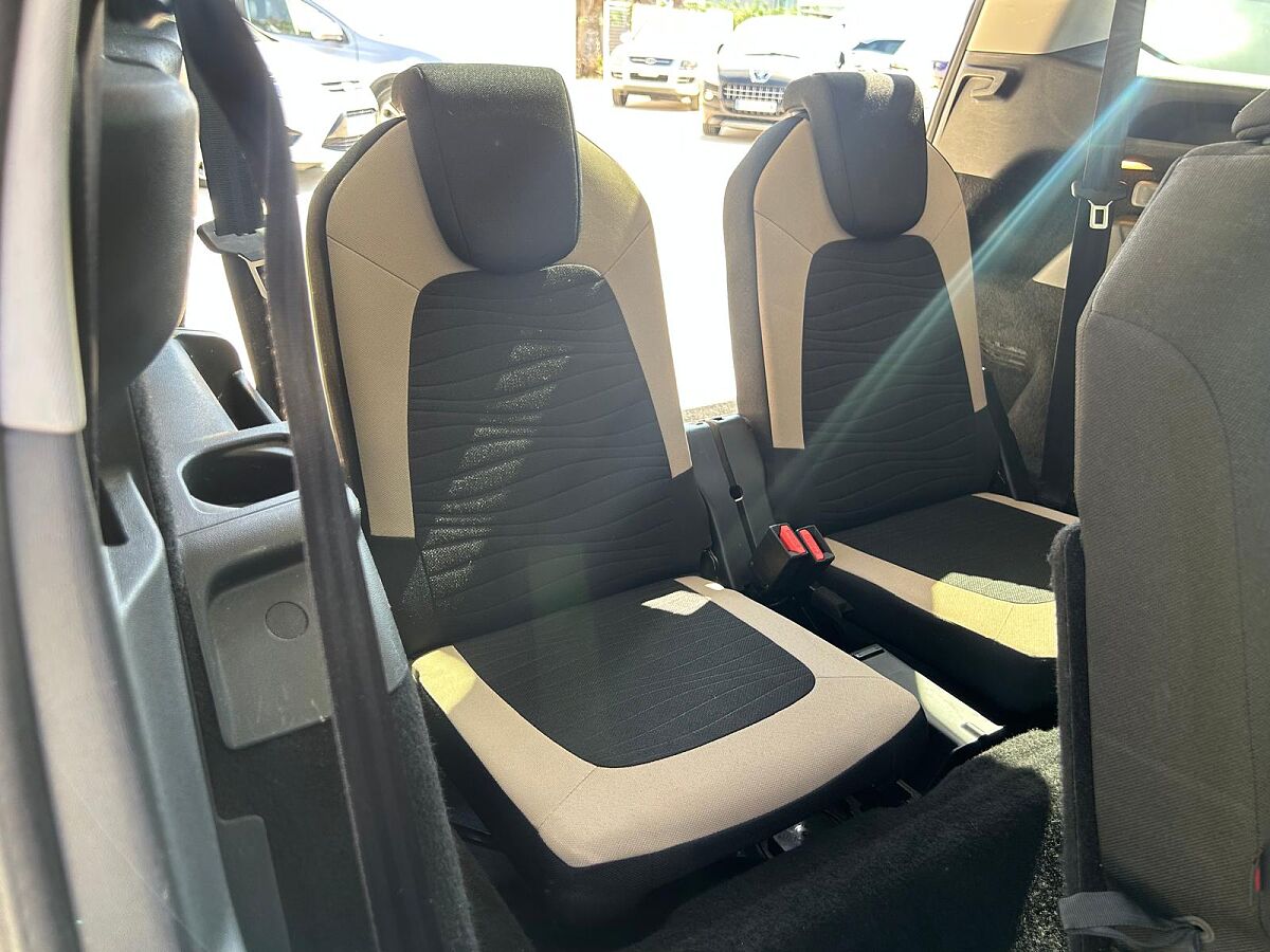 CITROEN C4 GRAND PICASSO 1.6 BLUE-HDI AUTO SPANISH LHD IN SPAIN 93000 MILES 7 SEATS 2016